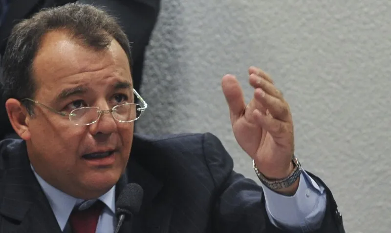 Na terça-feira (3), Cabral e mais cinco presos foram levados para o Complexo Prisional de Gericinó, conhecida como Bangu 1