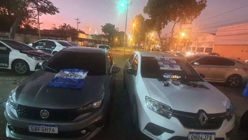 Veículos foram localizados