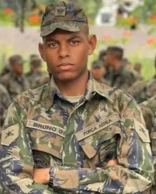 Bruno chegou a ser socorrido, mas não resistiu e morreu neste domingo (16/10)