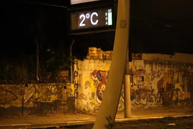 O objetivo é arrecadar itens como gorros, bonés, cobertores, luvas, meias e demais artigos de frio, desde que estejam em boas condições de uso