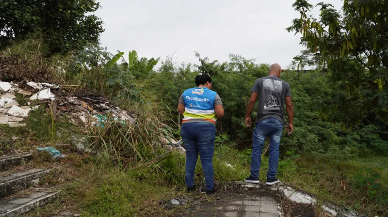 As ações integradas são realizadas pelas Secretarias de Meio Ambiente e de Conservação, em parceria com as Subsecretarias de Fiscalização de Posturas e de Limpeza Urbana