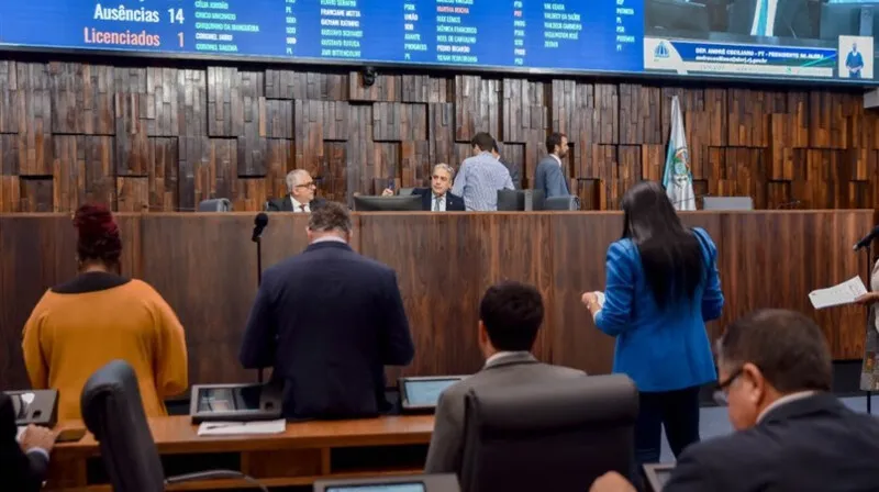 Assembleia Legislativa do Estado do Rio de Janeiro aprovou o aumento da jornada de trabalho dos professores
