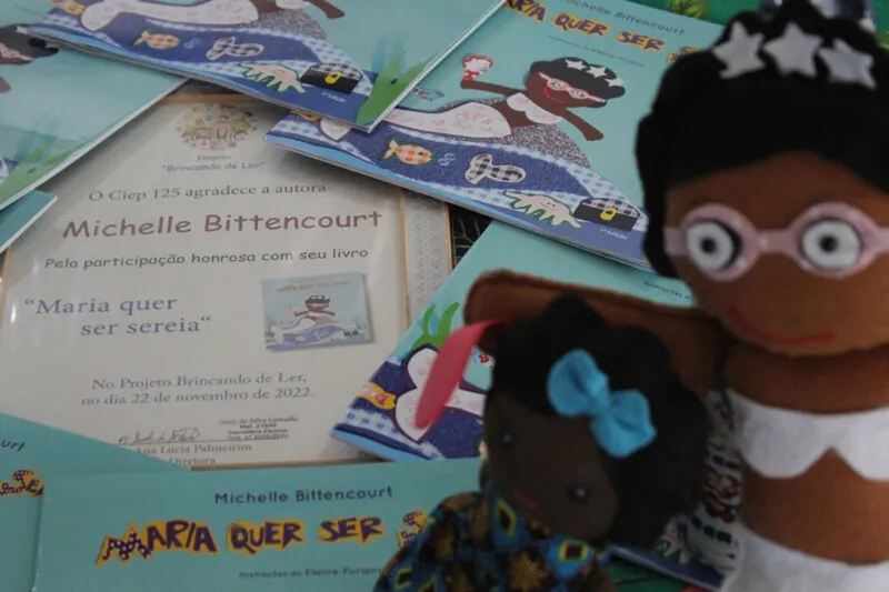 Livro “Maria quer ser Sereia”