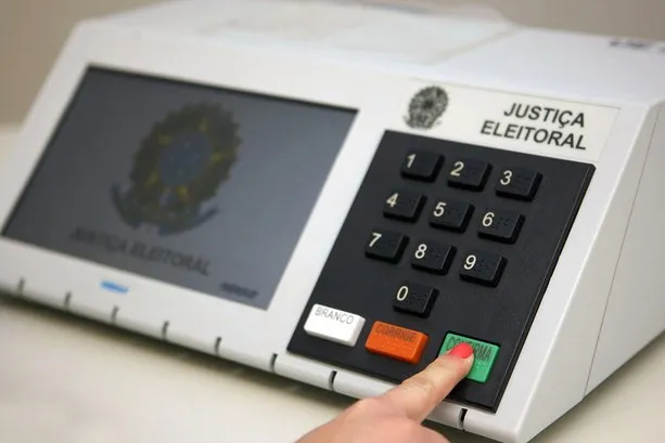 Eleições acontecem daqui a quatro meses