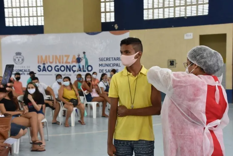 A ocupação de leitos de enfermaria ficou em 0% (0 ponto)