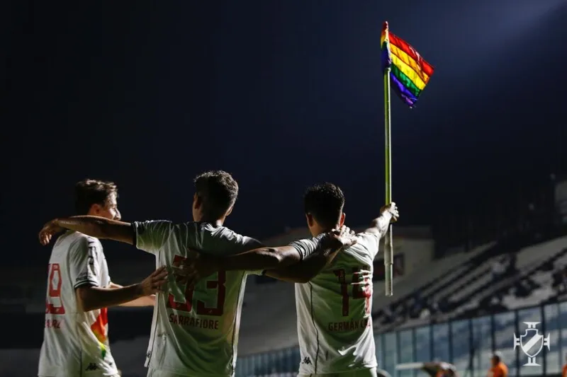 O Dia do Orgulho LGBTQIAP+ é celebrado no 28 de junho