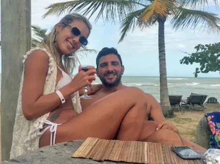 Júlia Emília Mello Lotufo é viúva do miliciano e ex-capitão do Bope, Adriano Magalhães da Nóbrega