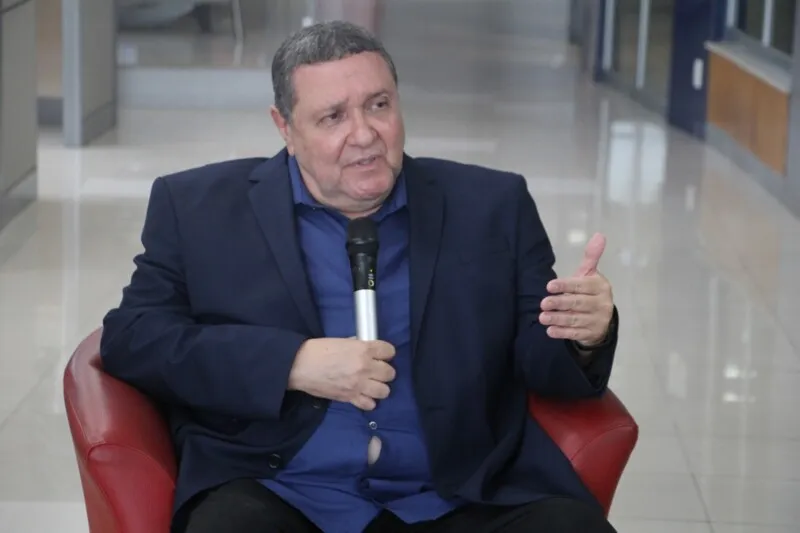 O coronel Wolney Dias Ferreira, de 61 anos, foi comandante geral da Polícia Militar e, mesmo após reformado seguiu trabalhando na área de Segurança Pública