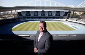CEO do Botafogo deixa clube e processa dono do Alvinegro