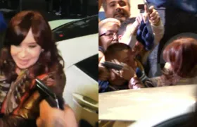 Brasileiro tenta matar Cristina Kirchner, vice-presidente da Argentina