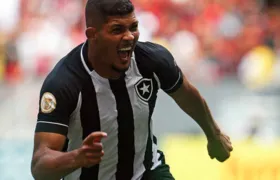 Botafogo enfrenta o América MG, nesta quinta, pela Copa do Brasil