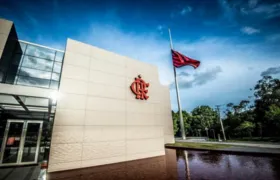 PSG nega desejo de investir no clube do Flamengo