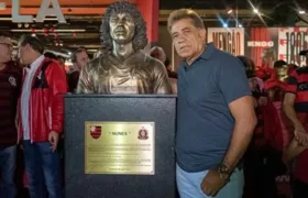 Nunes, ídolo do Flamengo, é vítima de assalto na Linha Vermelha