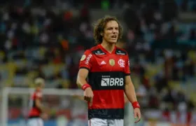 David Luiz renova acordo e continua no Flamengo por mais um ano