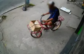 Comerciante de São Gonçalo tem bicicleta furtada em plena luz do dia
