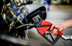 Petrobras anuncia redução no preço da gasolina a partir desta quarta