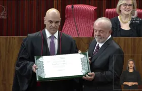 Lula é oficialmente diplomado Presidente da República
