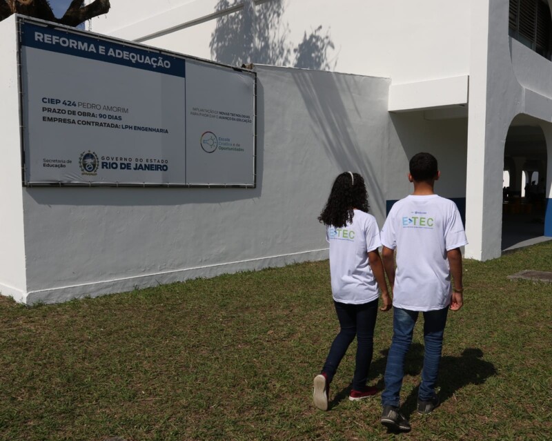 Secretaria De Estado De Educa o Entrega Ciep E Tec Em Itabora O S o 