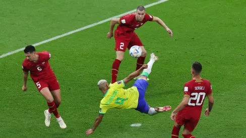 O brasileiro Richarlison está entre os candidatos, junto ao polonês Marcin Oleksy e do francês Dimitri Payet