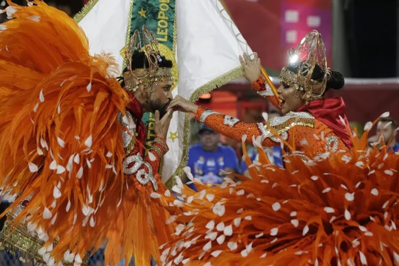 Casal de Mestre-sala e Porta-bandeira da Imperatriz