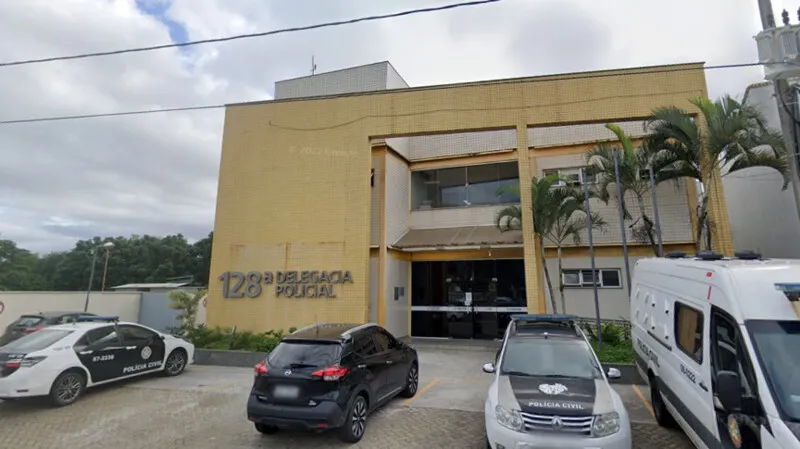 Acusado foi levado para a 128ª DP (Rio das Ostras)