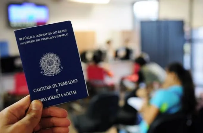 Imagem ilustrativa da imagem Rio oferece curso de capacitação para jovens em busca do primeiro emprego