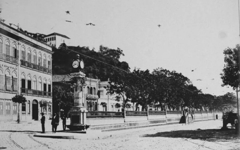O centenário relógio faz parte da história do Rio de Janeiro