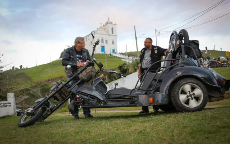 A Secretaria Municipal de Esporte, Lazer e Turismo da Prefeitura de Saquarema apresenta a 22ª edição do Saquá Moto Rock, que começa nesta quinta (1º) e vai até domingo (4), na Praça do Coração, no centro da cidade.