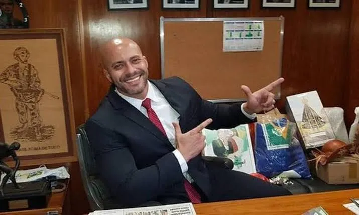 Condenado no ano passado, Silveira foi anistiado por Bolsonaro