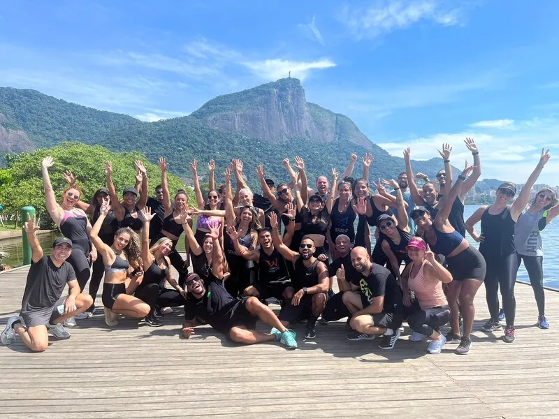 All in Black é um evento fitness que busca ajudar as pessoas a cuidarem do corpo e da mente