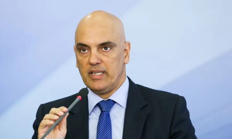 Moraes está no Brasil, e participou da conferência, que ocorre em Lisboa, através de chamada de vídeo