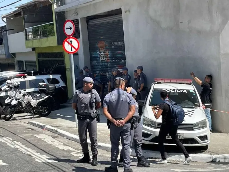 O ataque aconteceu pouco depois das 7h