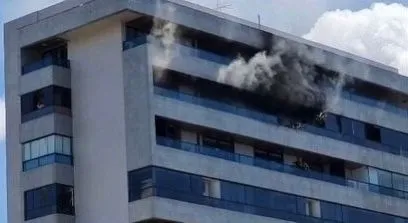 Sete pessoas e um cachorro estavam no apartamento na hora do incêndio