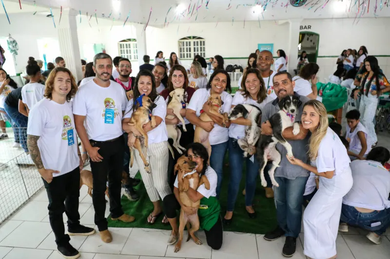 Na primeira edição da campanha, dos 25 animais disponíveis para adoção, 14 ganharam um novo lar