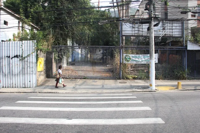 O Colégio Itapuca era uma escola de tradição no bairro de Santa Rosa