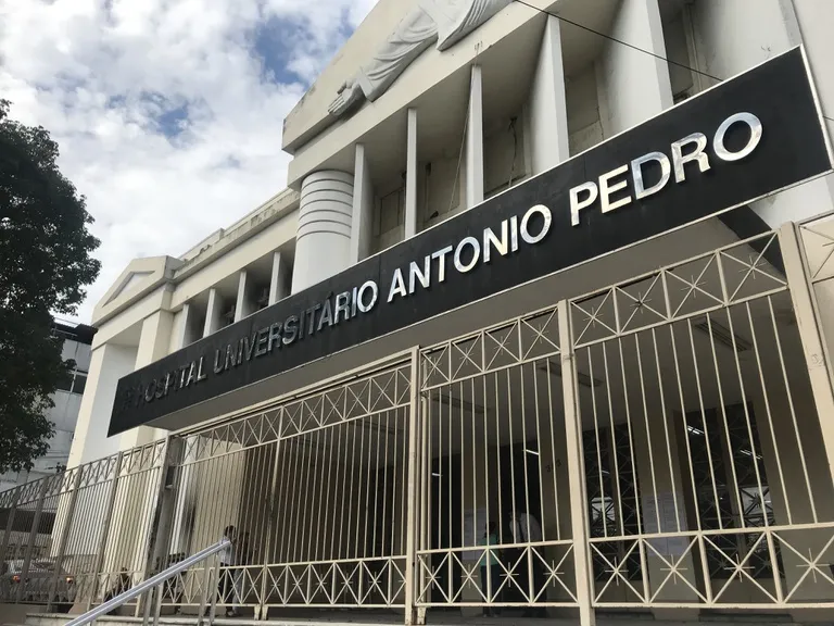 Serão do oito para dois hospitais no Rio de Janeiro