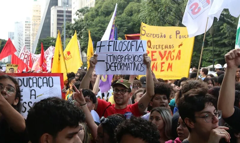 Neste ano, o Novo Ensino Médio está no centro do debate