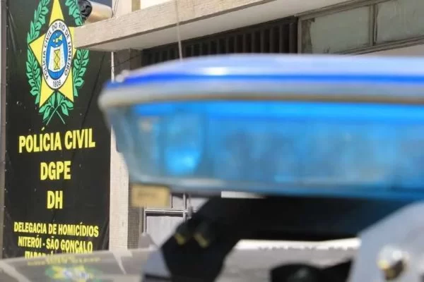 Agentes da Divisão de Homicídios de Niterói, Itaboraí e São Gonçalo registraram o caso como morte decorrente de intervenção policial