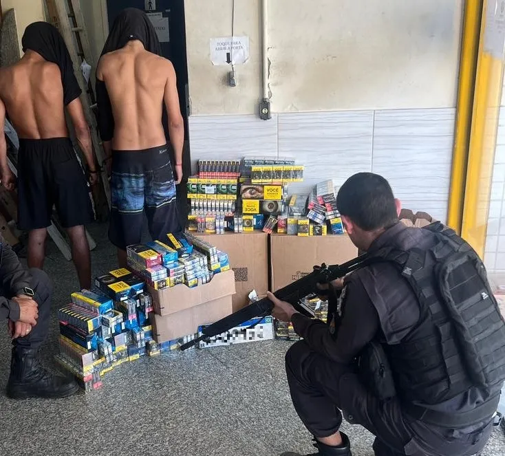 Caixas de cigarros roubadas foram recuperadas