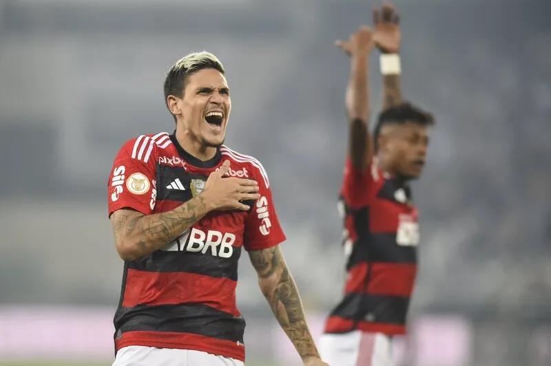 O Flamengo quebrou a Fla tirou a invencibilidade do Botafogo no Engenhão