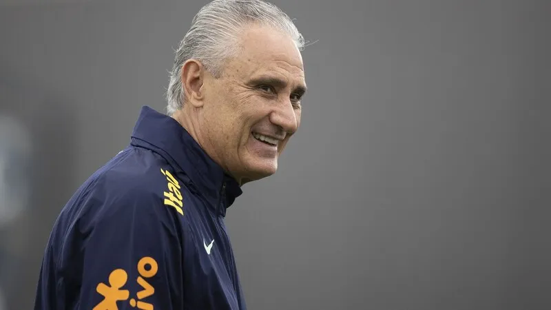 Flamengo segue otimista em negociação com Tite