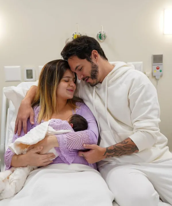 O namoro de Viih Tube e Eliezer, foi oficializado em agosto do ano passado. Em setembro, a influenciadora anunciou que estava grávida
