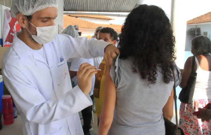 A vacinação da gripe foi liberada para todos os gonçalenses com mais de seis meses