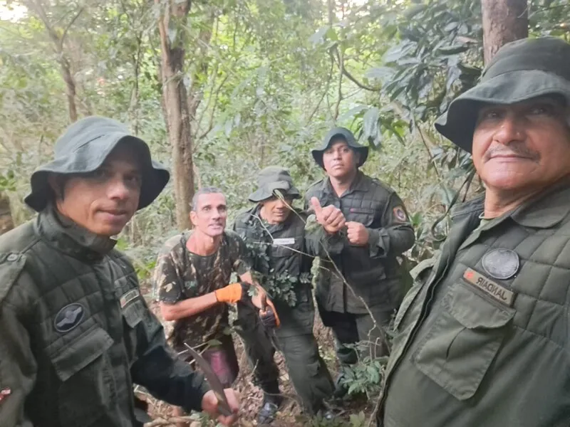 O homem explicou que está habituado a fazer as trilhas no local, que são todas sinalizadas.