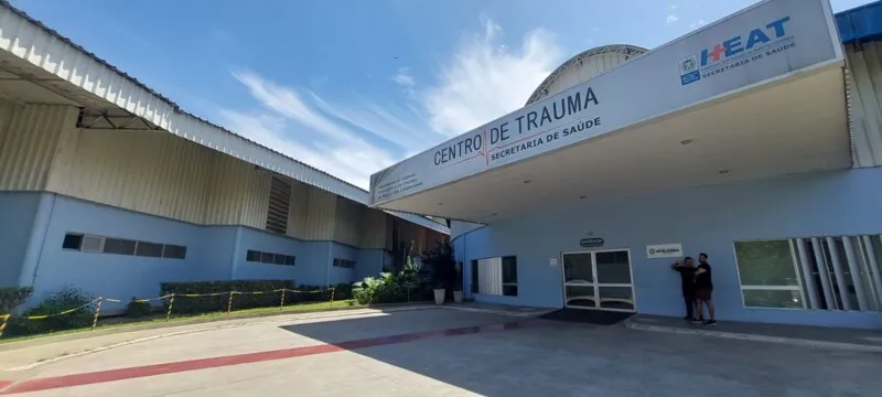 Ele deu entrada para o Hospital Estadual Alberto Torres, no Colubandê, por volta das 7h50