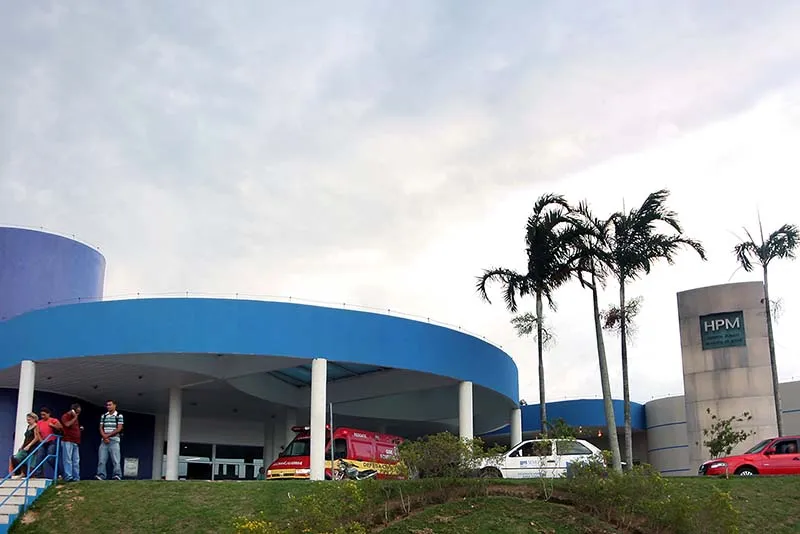 Mulher foi internada no Hospital Público do município