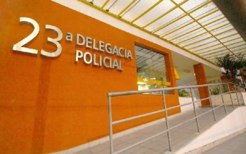 O suspeito foi conduzido à 23ª DP (Méier), onde o caso foi registrado