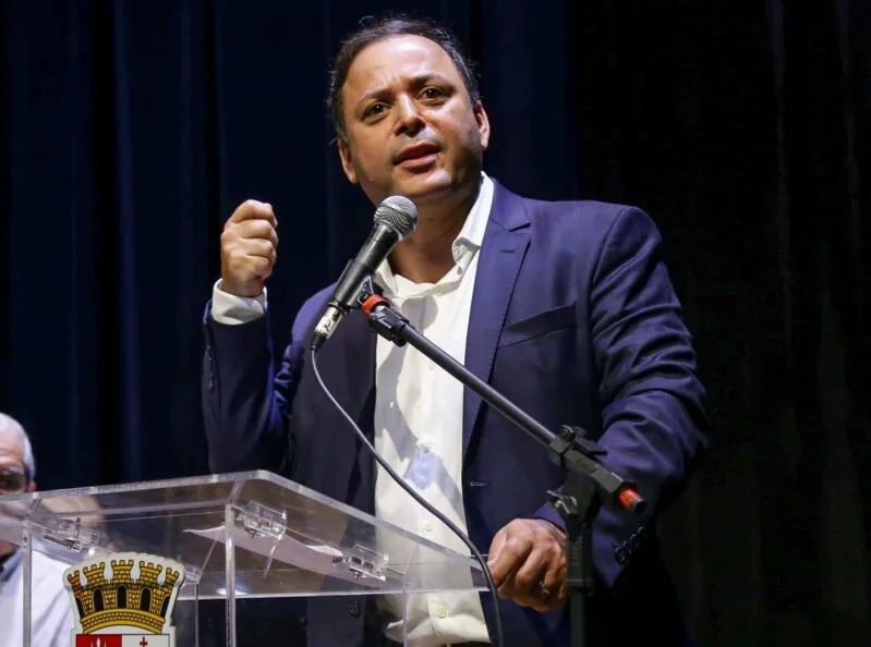 Cerimônia aconteceu na Sala Nelson Pereira dos Santos, em São Domingos