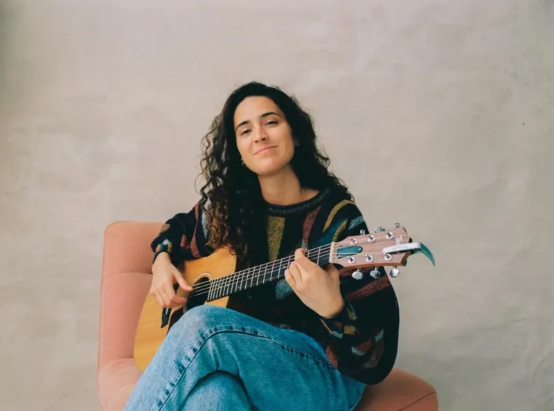 MARO apresenta seu novo álbum “hortelã”, em tour pelo Brasil