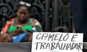 Segundo o IBGE, 38 milhões de brasileiros são trabalhadores informais